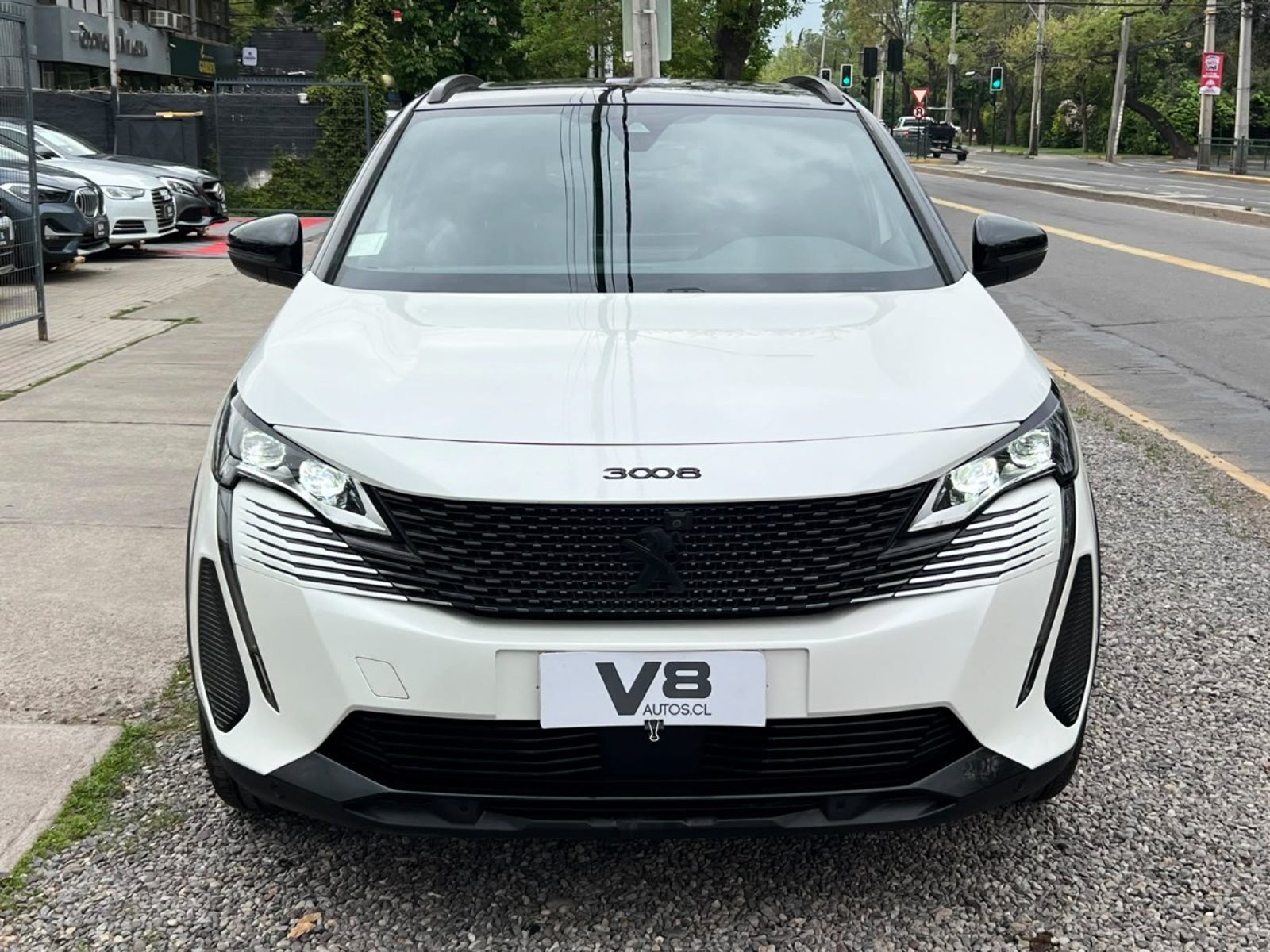 Peugeot 3008 GT BLACK PACK 1.5 HDI 2023 - Foto 2 de 10