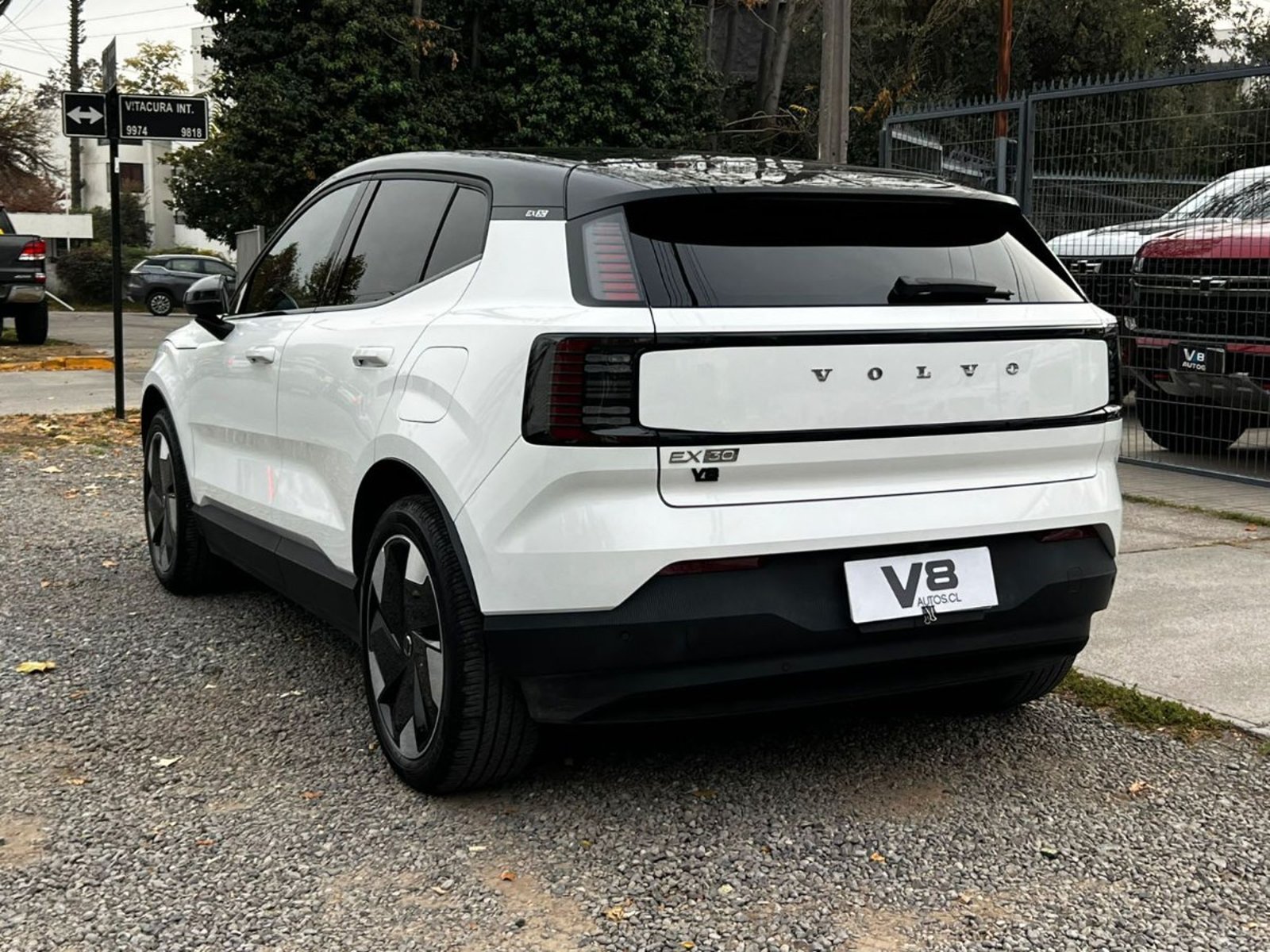 Volvo EX30 PLUS 2024 - Imagen 6 de 10