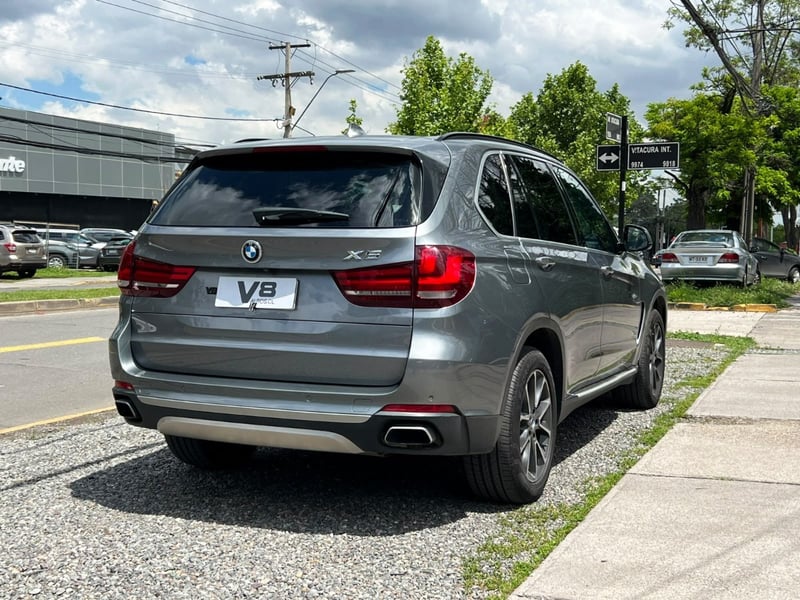 BMW X5 35i xDRIVE 2018 - Imagen 4 de 10