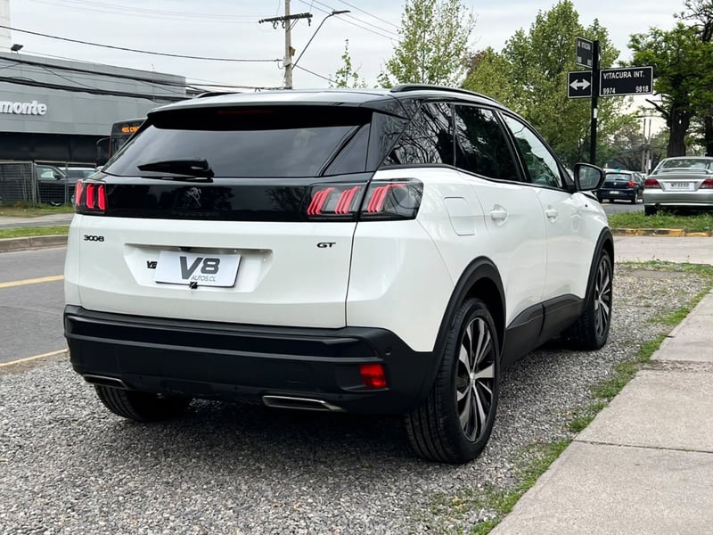 Peugeot 3008 GT BLACK PACK 1.5 HDI 2023 - Imagen 4 de 10