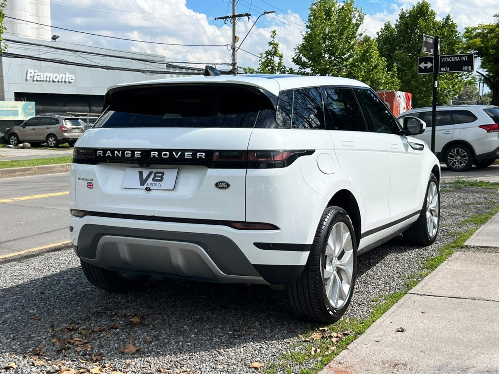 Land Rover EVOQUE S 2023 - Foto 4 de 10