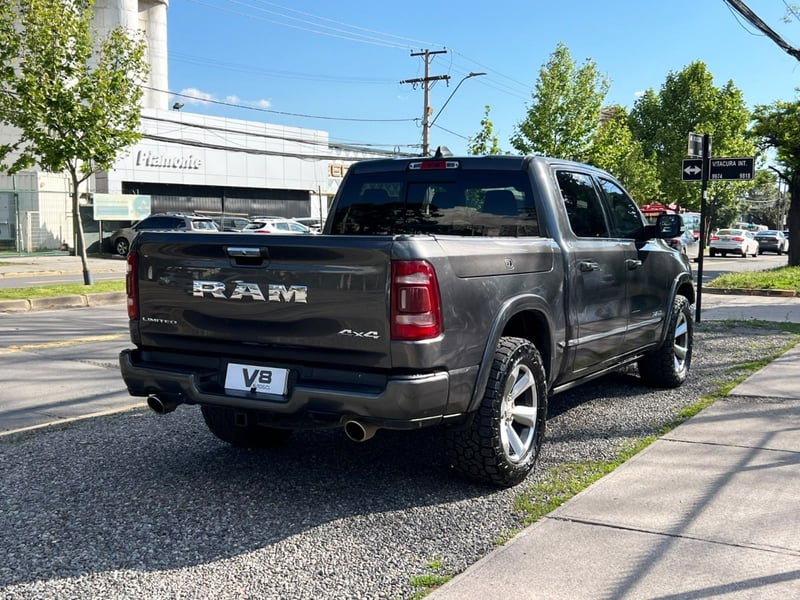 RAM 1500 LIMITED 5.7 HEMI 2020 - Imagen 4 de 10