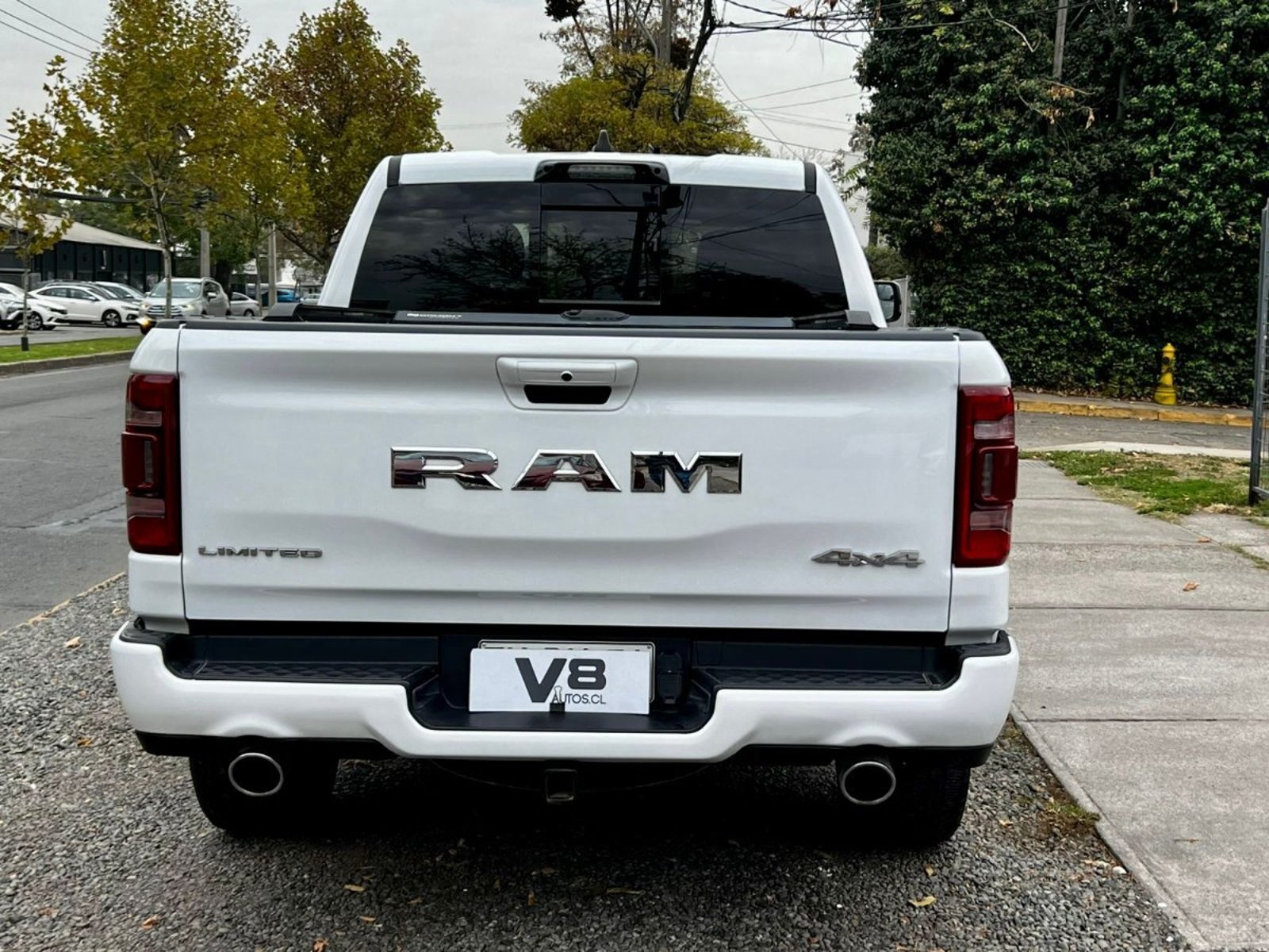RAM 1500 LIMITED 5.7 2024 - Foto 5 de 10