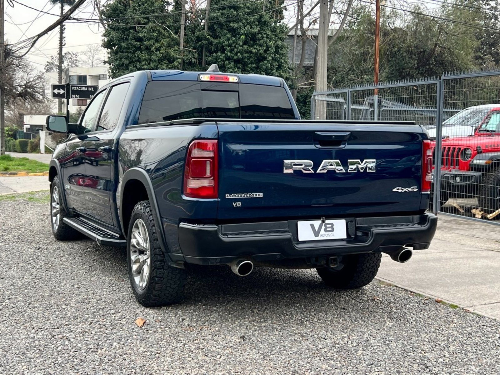 RAM 1500 LARAMIE 5.7 2022 - Imagen 6 de 10