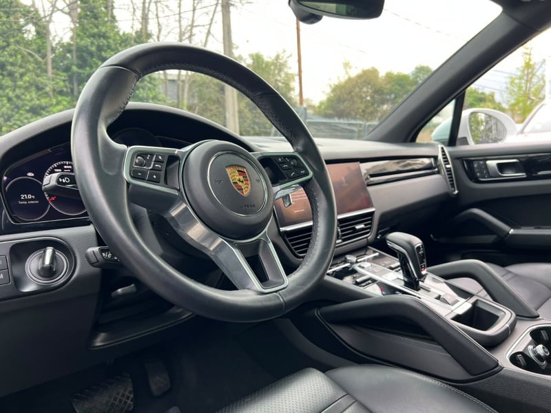 Porsche CAYENNE 3.0 V6 2023 - Imagen 9 de 10