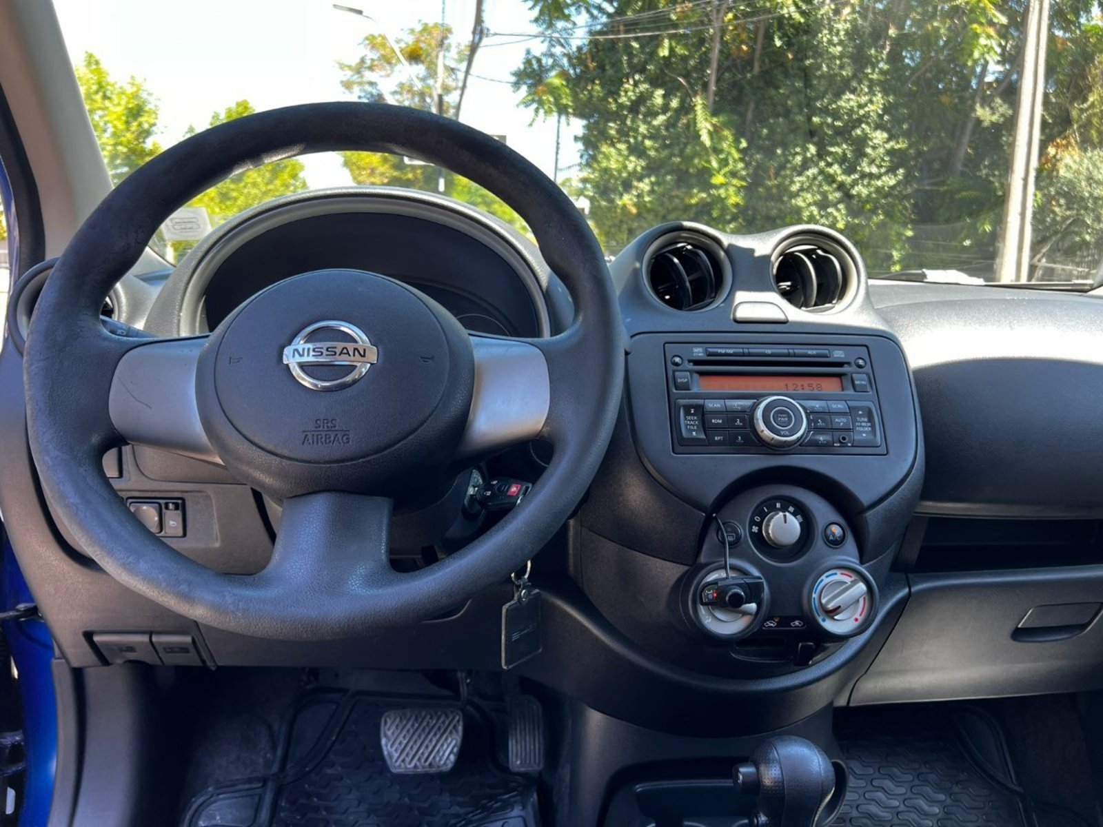 Nissan MARCH 1.6 AT 2012 - Imagen 10 de 10