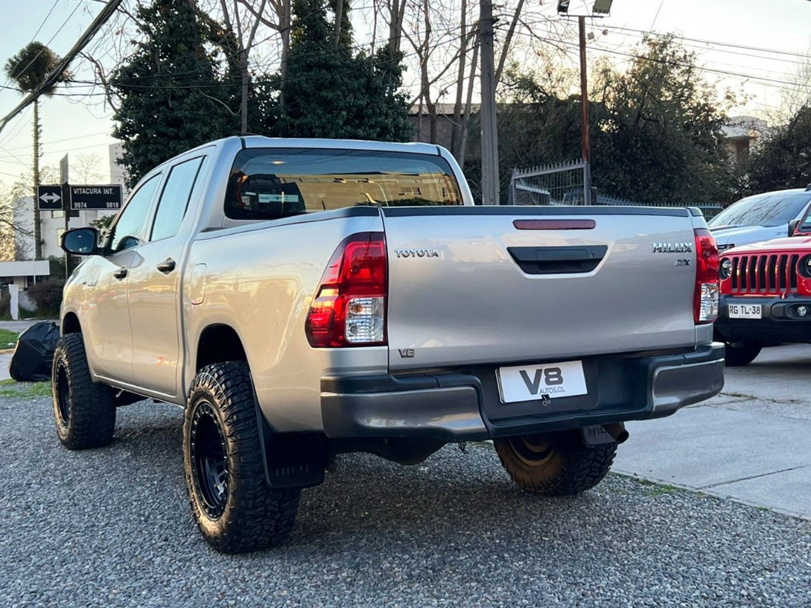 Toyota HILUX DX 2.4 MT 4x4 2023 - Imagen 6 de 10