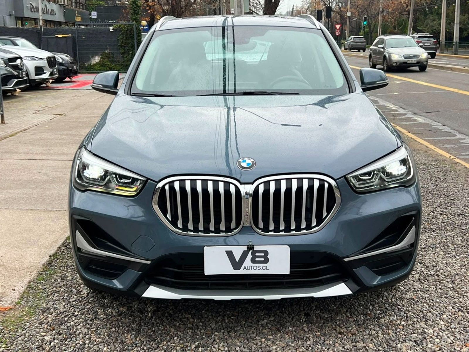 BMW X1 18d sDRIVE 2.0 2022 - Foto 2 de 10