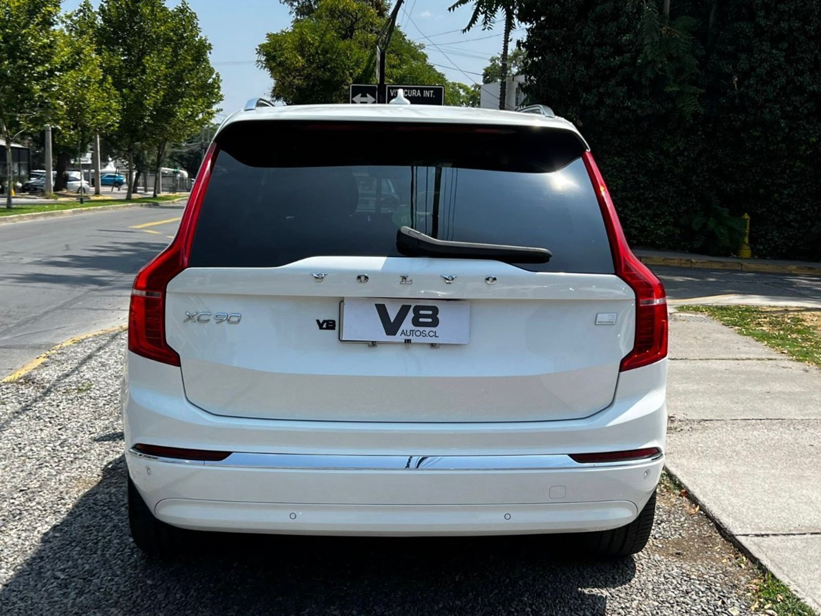 Volvo XC90 HÍBRIDO T8 INSCRIPTION AWD 2023 - Foto 5 de 10