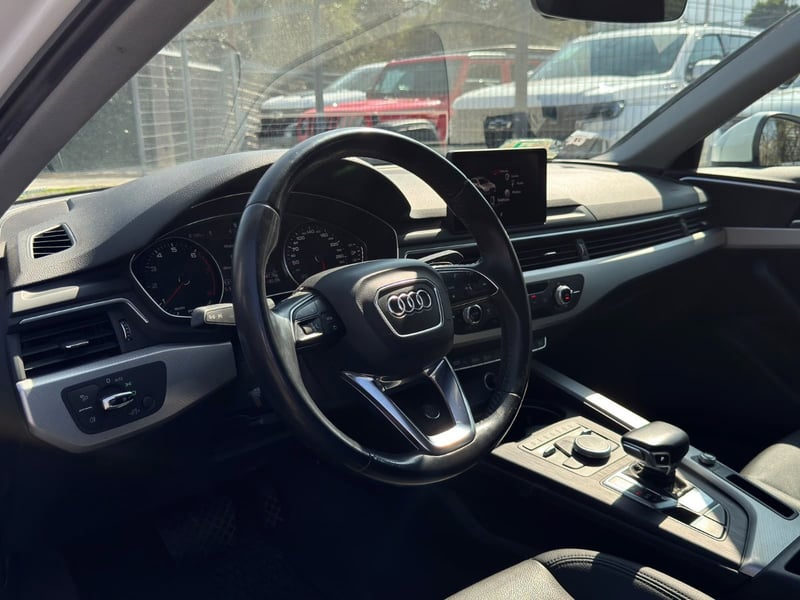 Audi A4 1.4 TURBO 2018 - Imagen 8 de 10