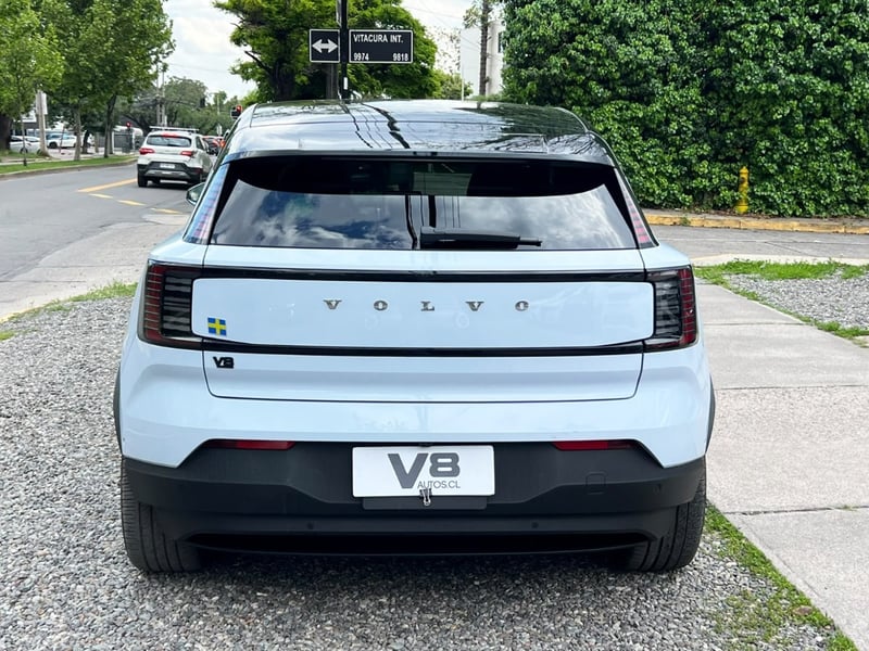 Volvo EX30 PLUS 2025 - Imagen 5 de 10