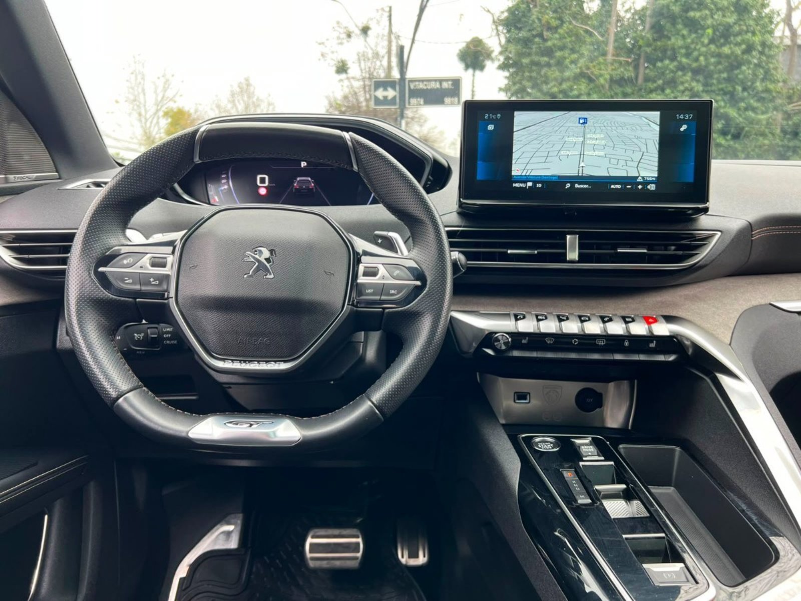 Peugeot 5008 GT BLACK PACK 1.5 HDI 2024 - Imagen 10 de 10
