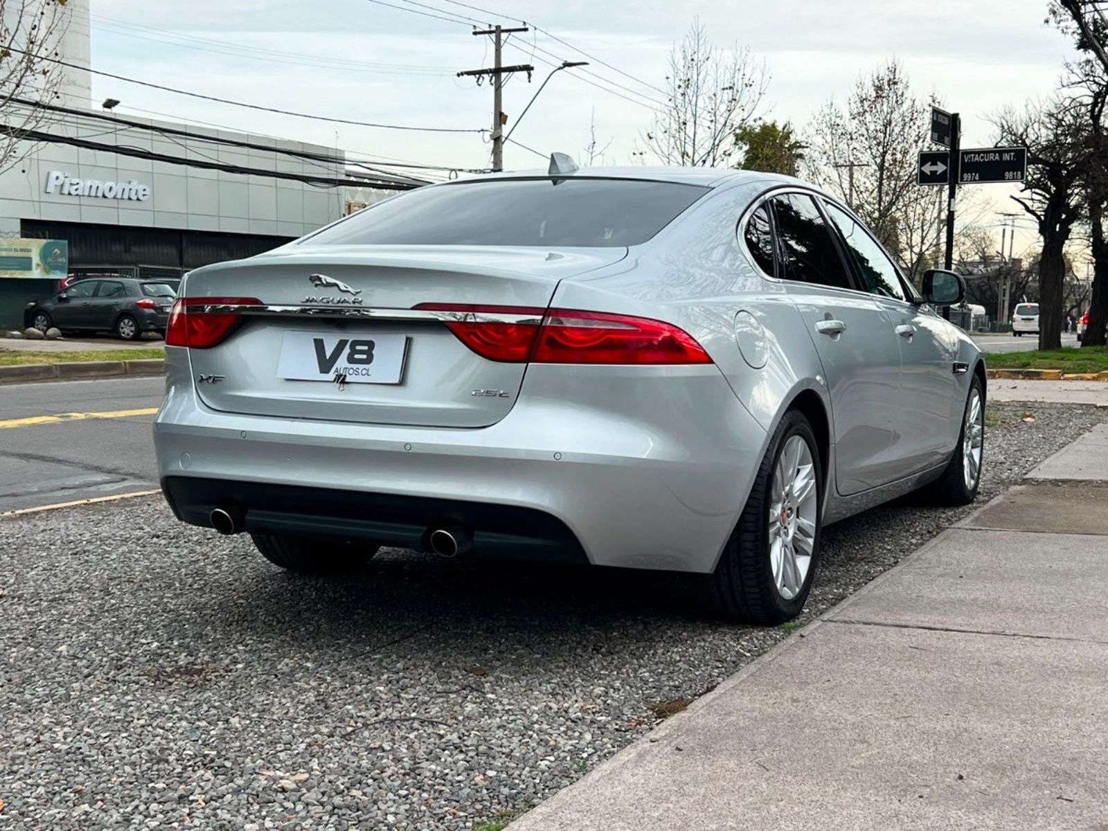 Jaguar XF PURE 25T AWD 2016 - Foto 4 de 10