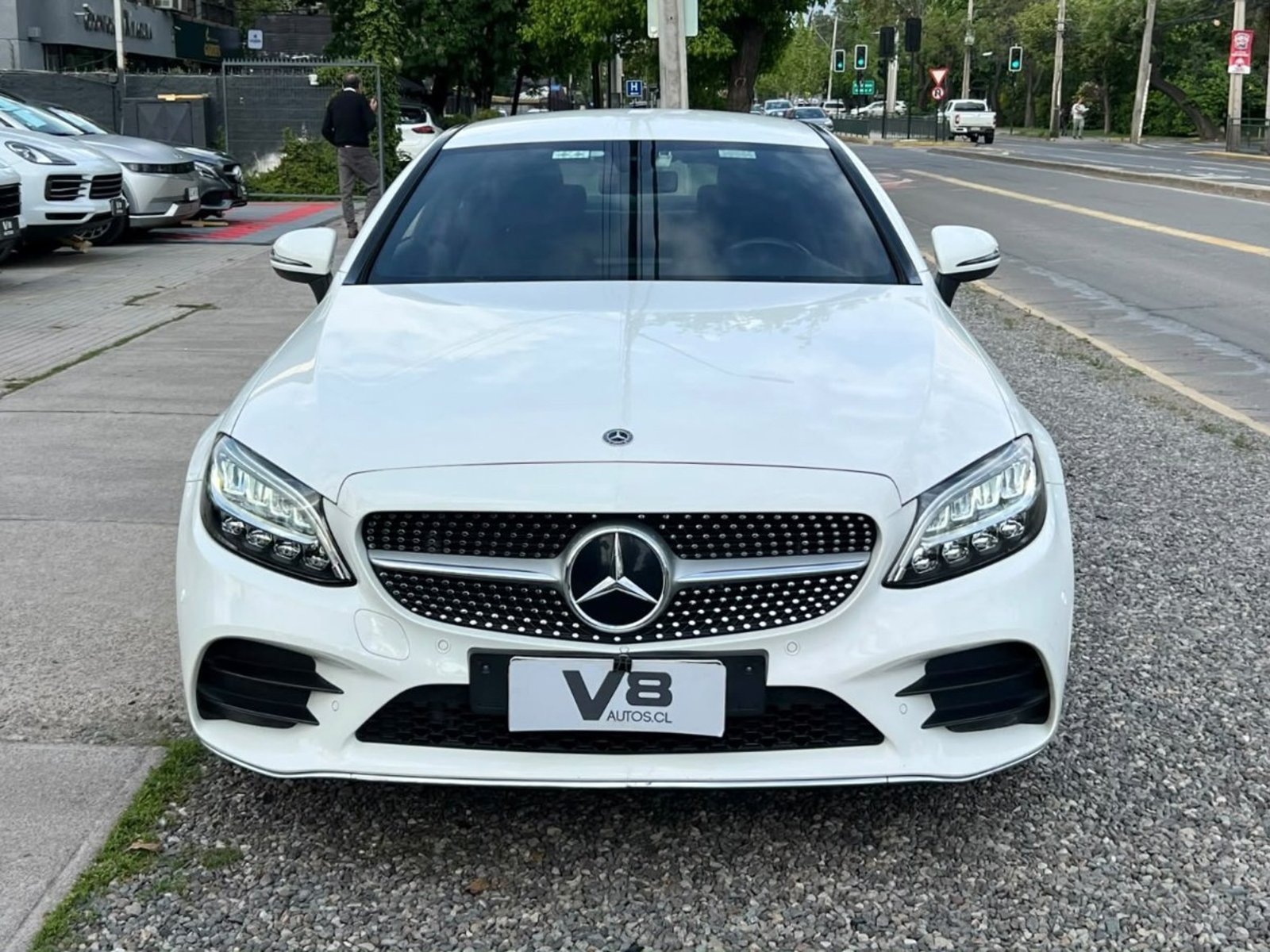 Mercedes-Benz C200 COUPE 2021 - Foto 2 de 10