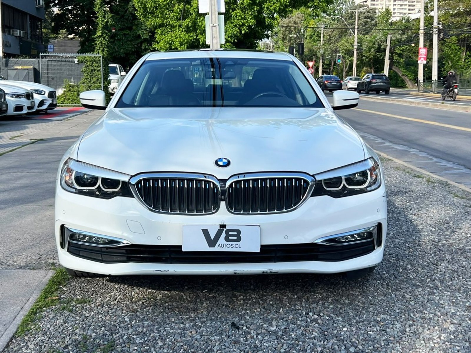 BMW 530 HÍBRIDO 2018 - Foto 2 de 10