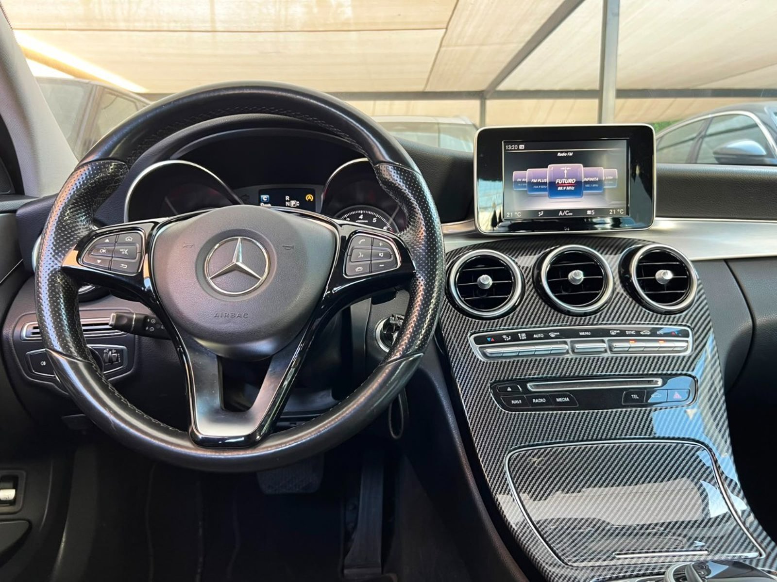 Mercedes-Benz C180 2016 - Imagen 10 de 10