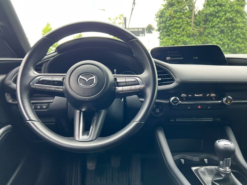 Mazda 3 SPORT 2.0 MT 2023 - Imagen 9 de 10