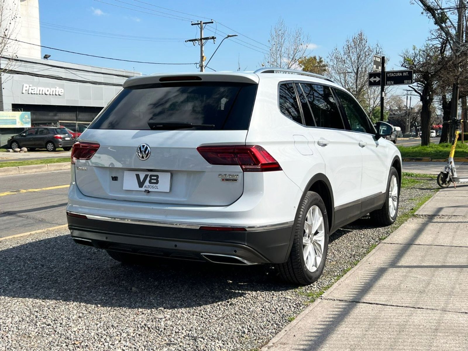 Volkswagen TIGUAN 2.0 TSI 4MOTION 2018 - Imagen 4 de 10