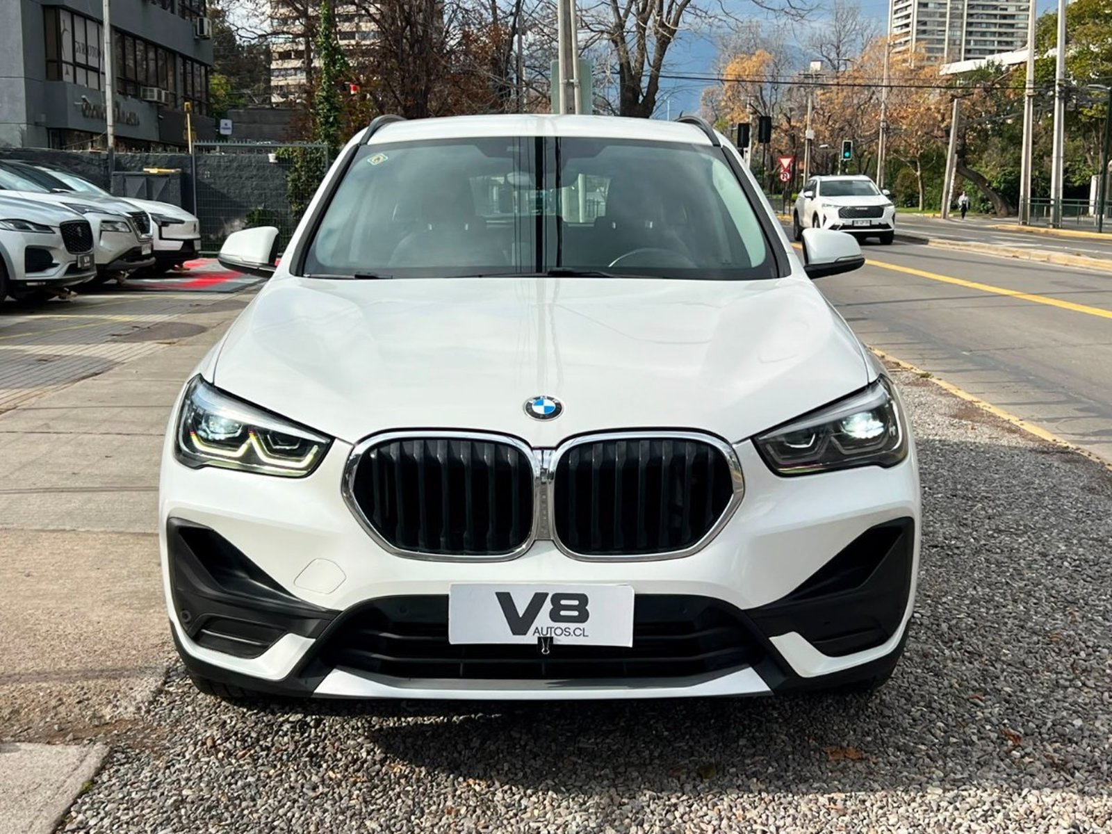 BMW X1 18d NIGHT EDITION 2020 - Foto 2 de 9
