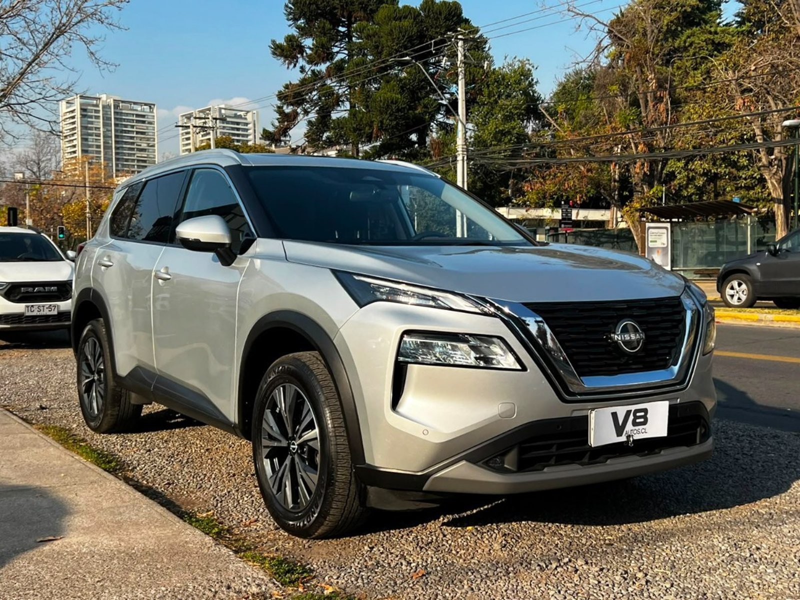 NISSAN X-TRAIL ADVANCE 2.5 2023 - Foto 3 de 10