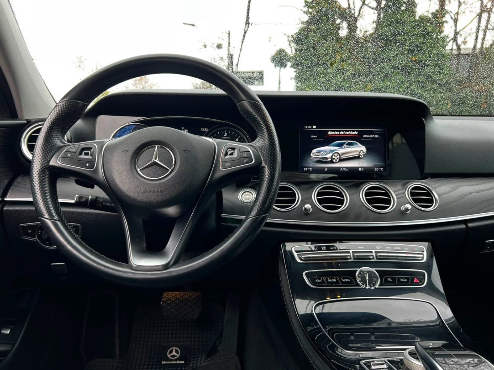 Mercedes-Benz E220 DIESEL 2018 - Imagen 9 de 10