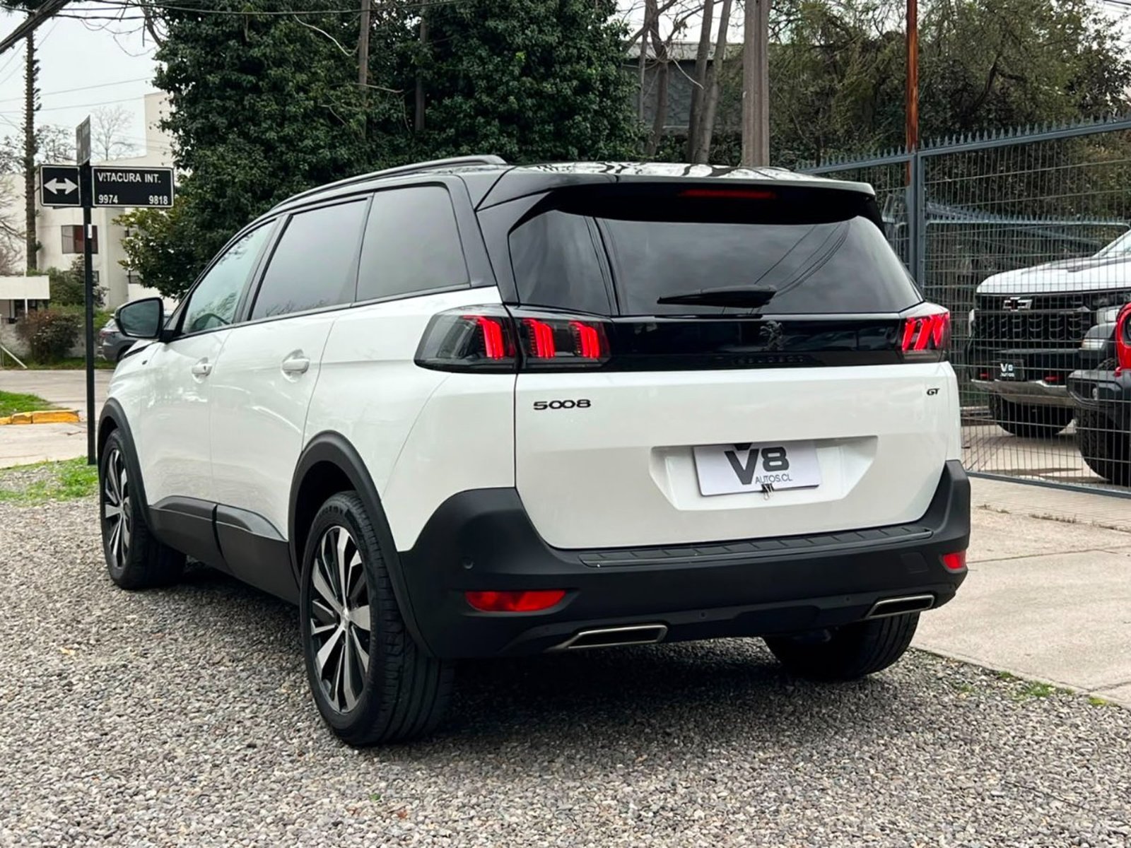 Peugeot 5008 GT BLACK PACK 1.5 HDI 2024 - Imagen 6 de 10