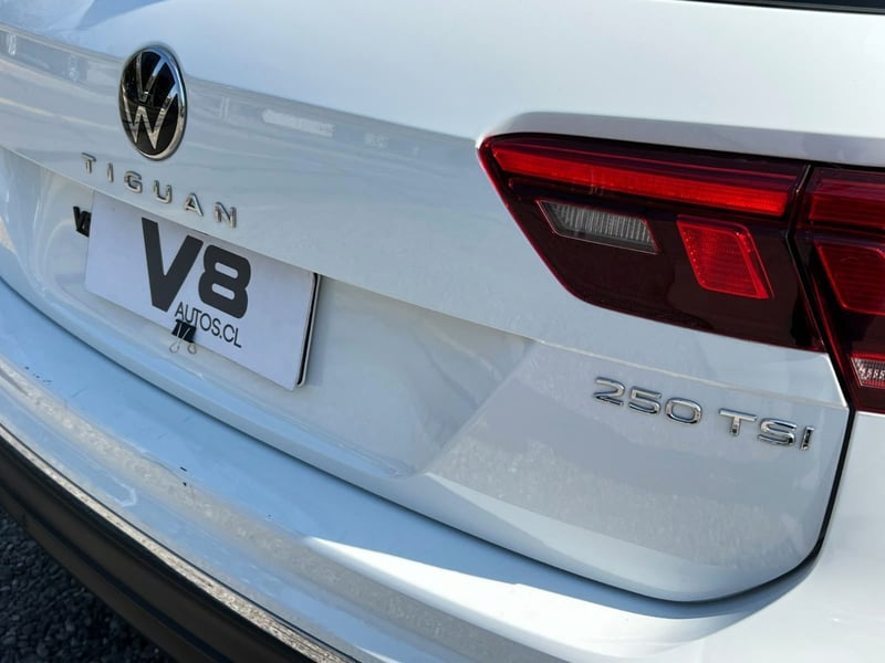 Volkswagen TIGUAN 250 TSI 2024 - Imagen 7 de 10