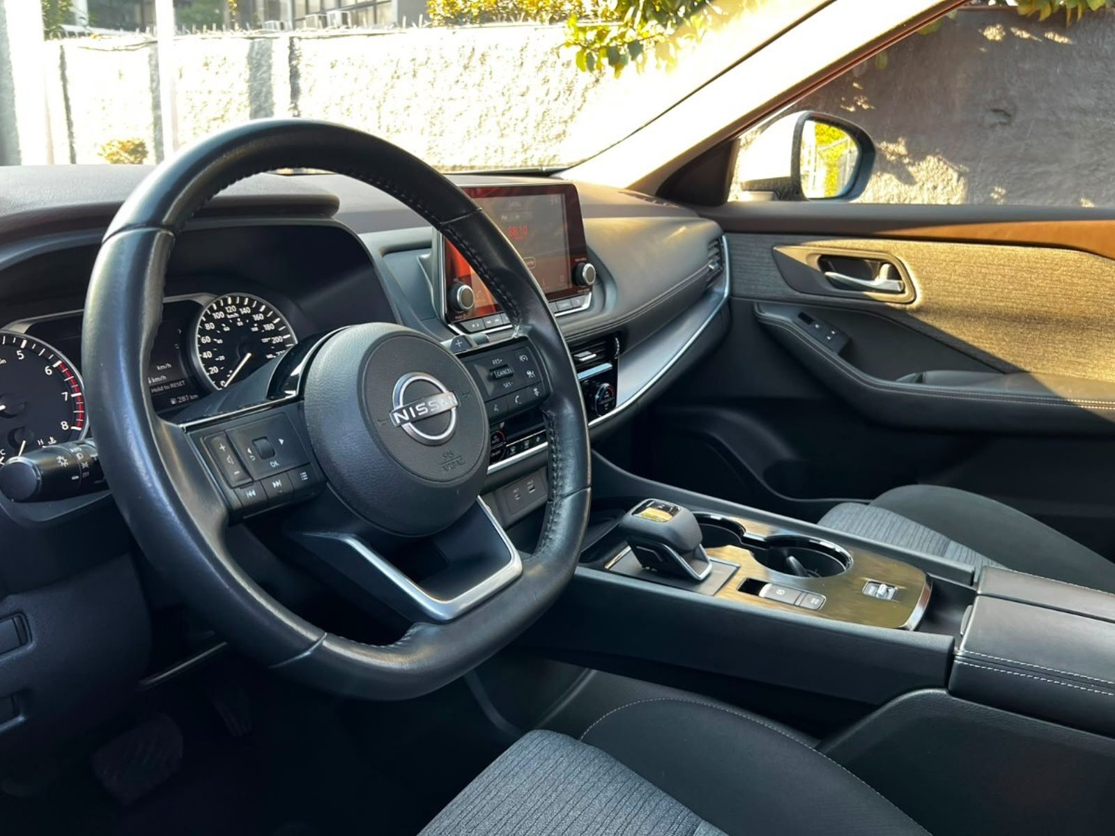 NISSAN X-TRAIL ADVANCE 2.5 2023 - Imagen 8 de 10
