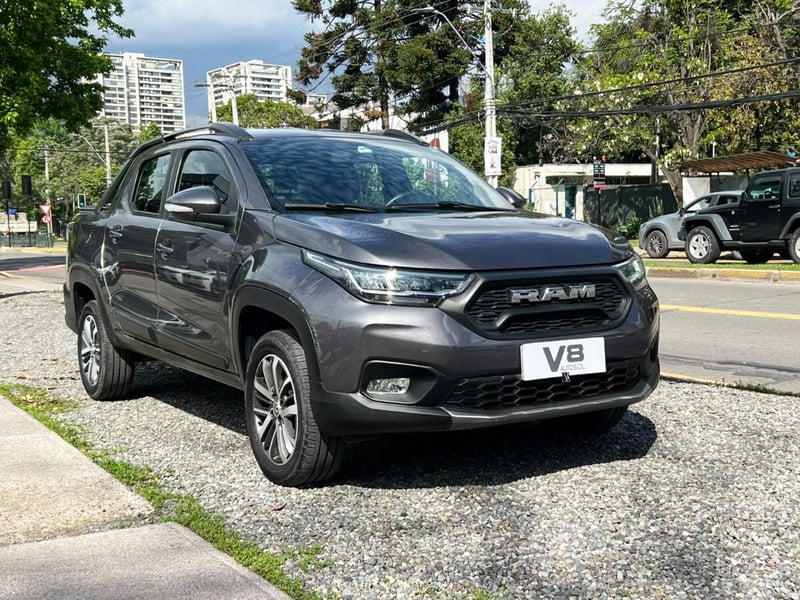RAM 700 LARAMIE 1.3 MT 2023 - Imagen 3 de 10