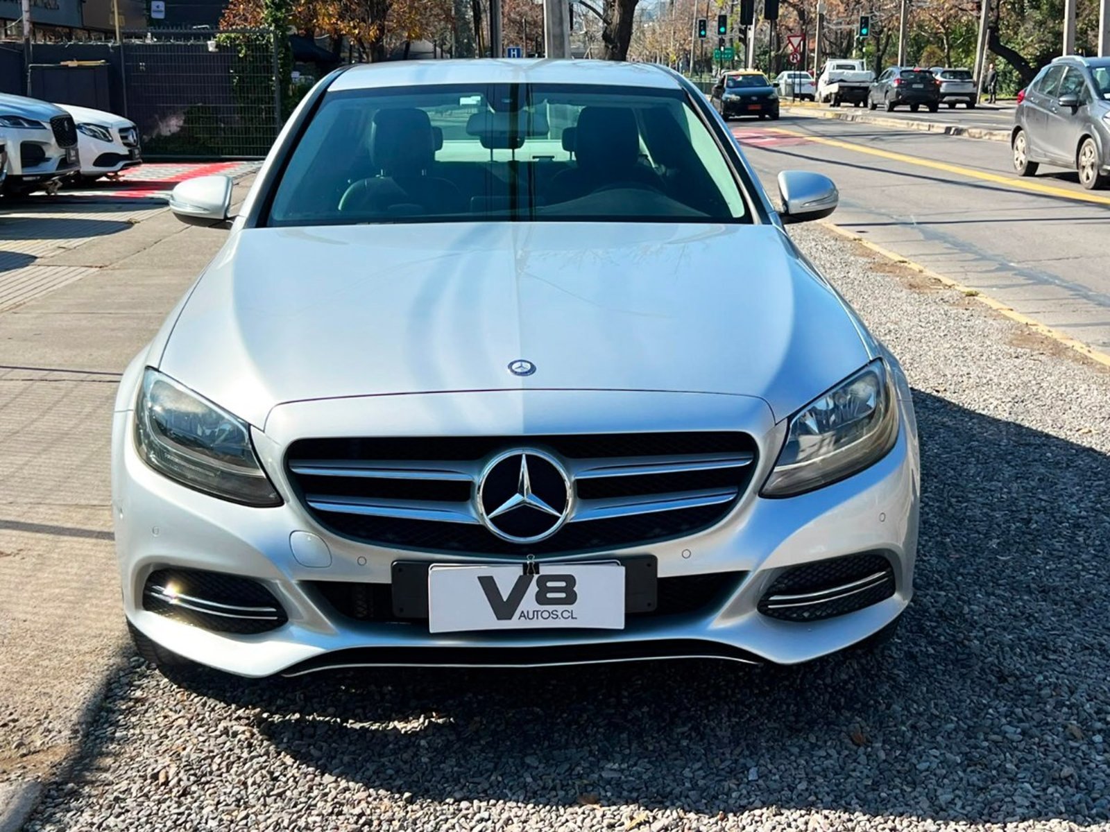 Mercedes-Benz C180 2016 - Foto 2 de 10