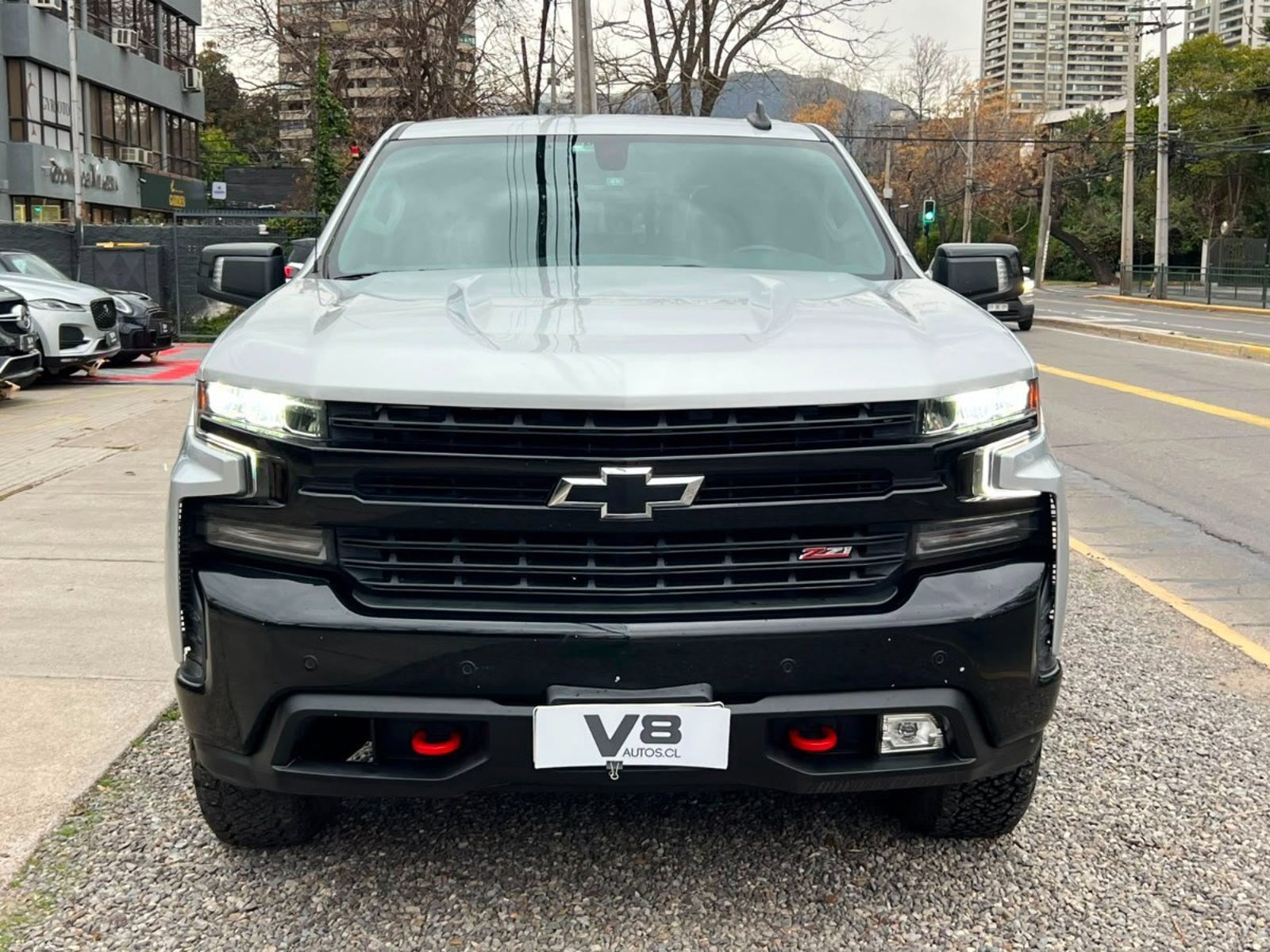 Chevrolet SILVERADO LT TRAIL BOSS 5.3 2021 - Foto 2 de 10