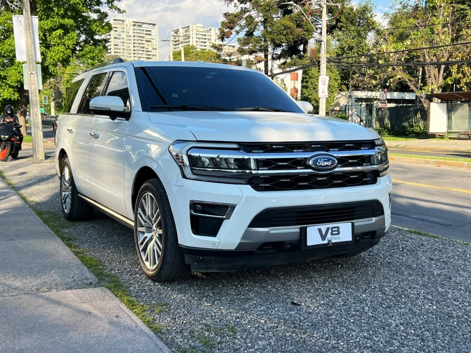 Ford EXPEDITION LIMITED 3.5 2022 - Foto 2 de 10