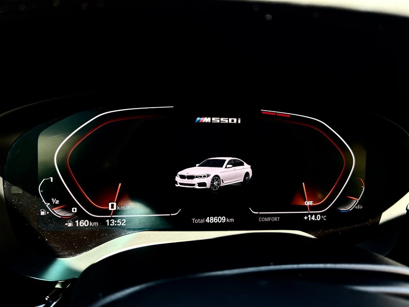 BMW M550I 4.4 2021 - Imagen 4 de 10