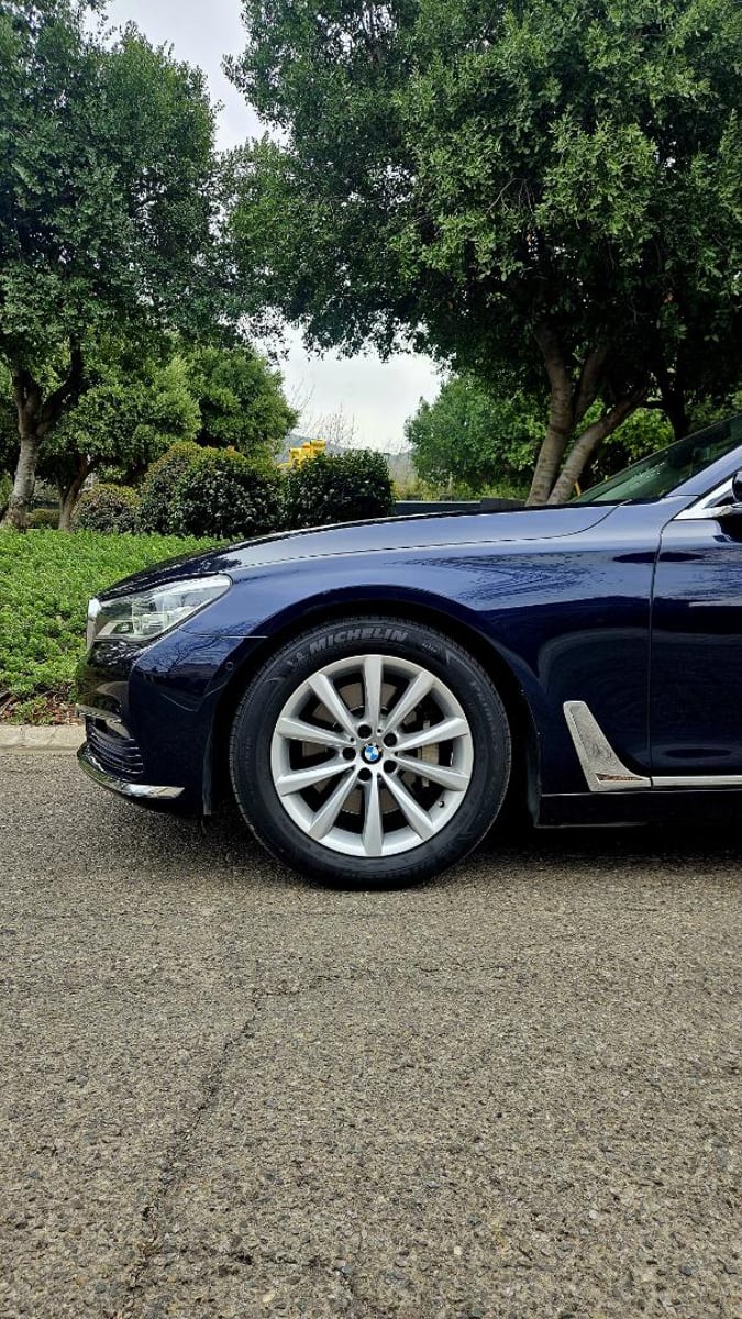 BMW 730 D 2016 - Imagen 7 de 20