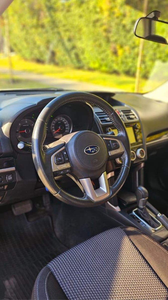 SUBARU FORESTER 2.0 CVT 2019 - Imagen 10 de 17