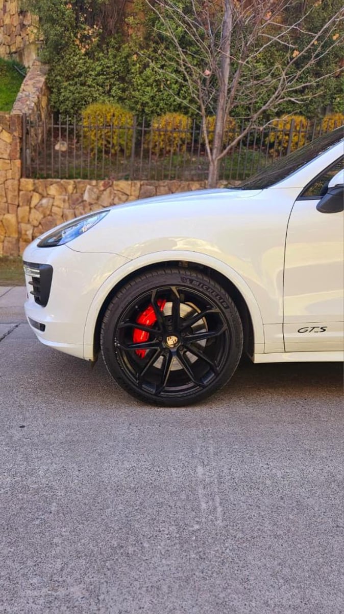 PORSCHE CAYENNE GTS 2016 - Imagen 6 de 20