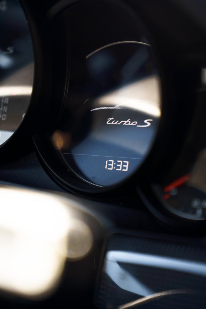 Porsche 911 Turbo S 2018 - Imagen 18 de 20