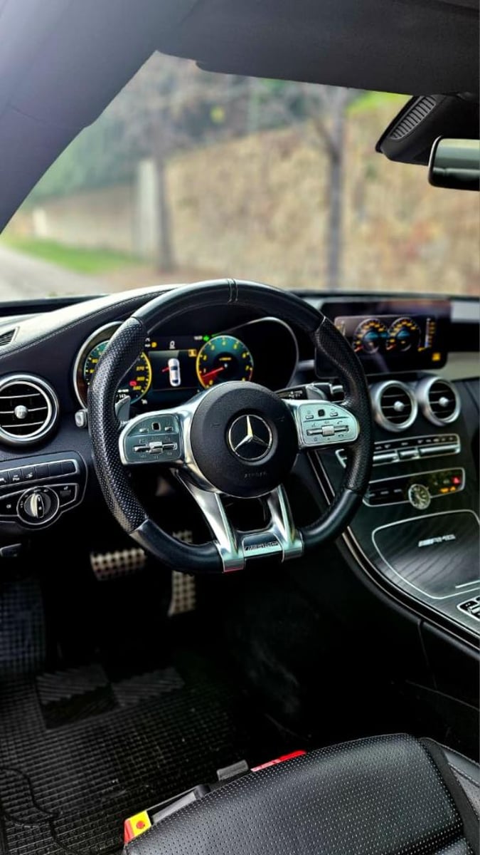 Mercedes-Benz C 63 AMG COUPE 2020 - Imagen 13 de 20