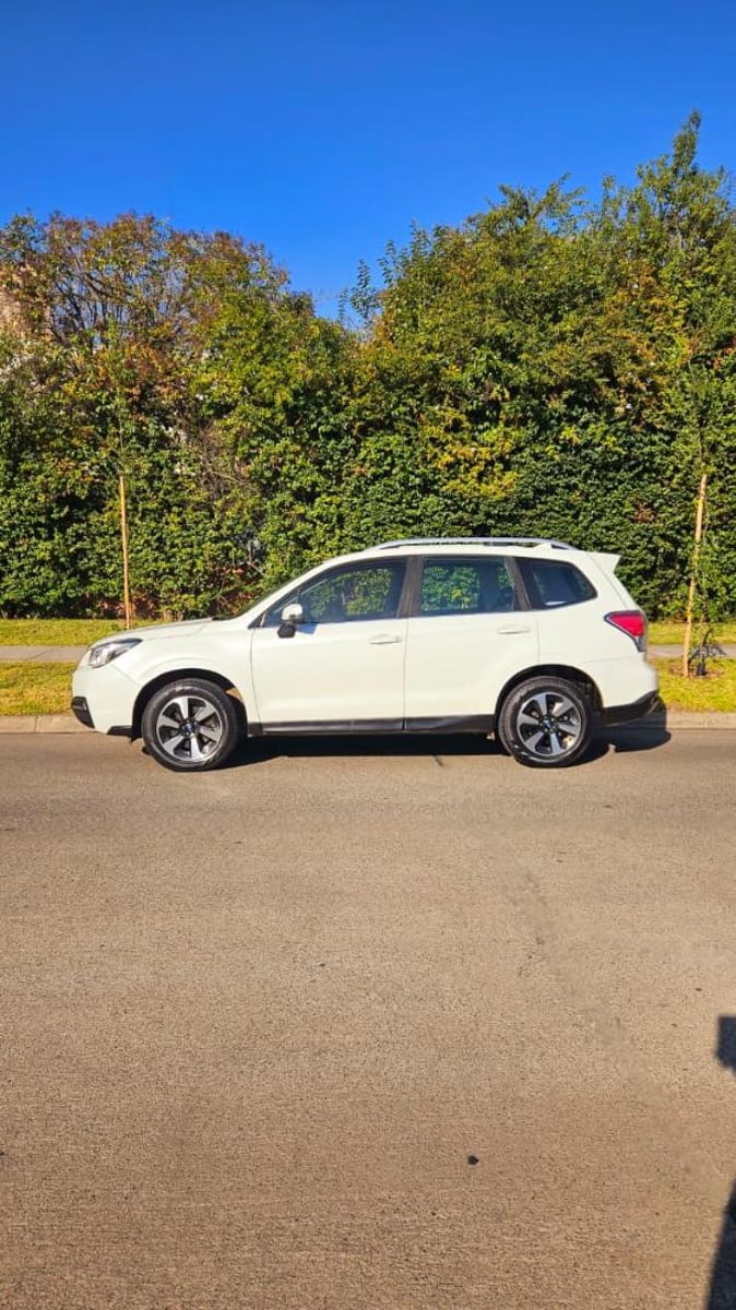 SUBARU FORESTER 2.0 CVT 2019 - Foto 5 de 17