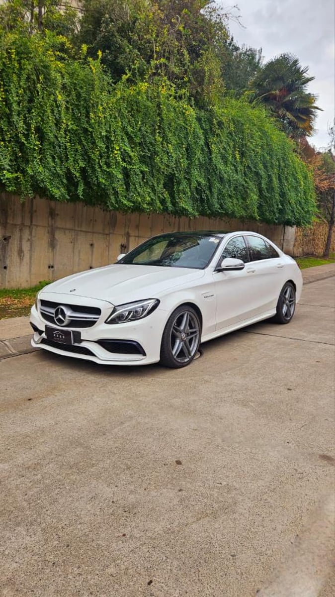 Mercedes-Benz C63 AMG 2018 - Imagen 6 de 19