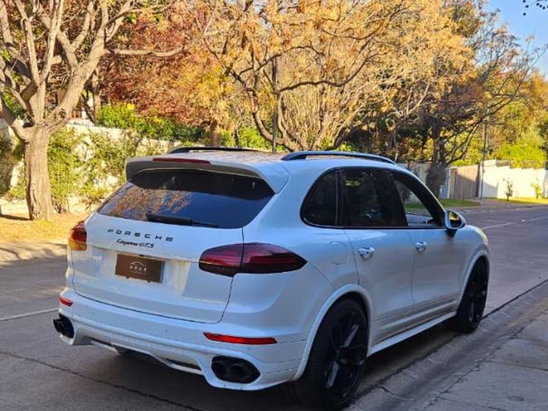 Porsche CAYENNE GTS 2016 - Imagen 10 de 20