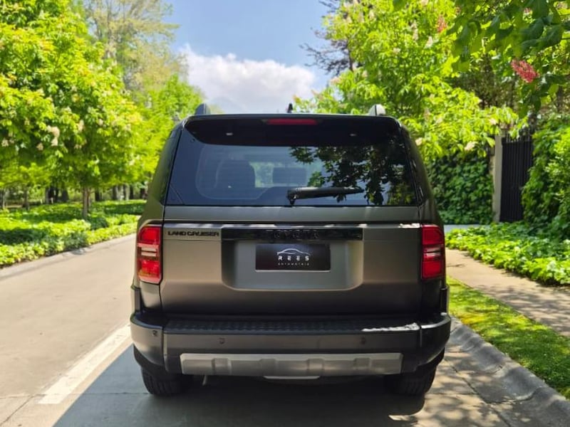 Toyota LAND CRUISER PRADO VX 2025 - Imagen 9 de 20