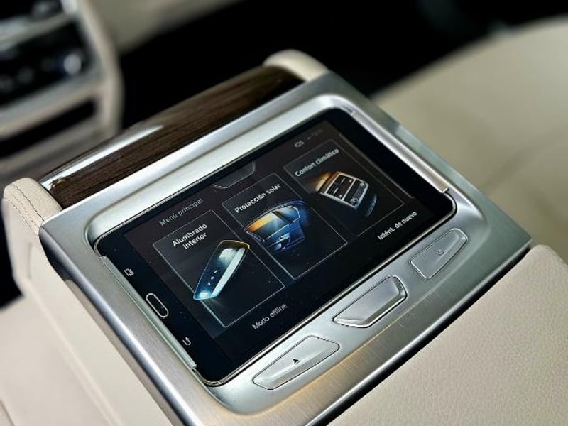 BMW 730 D 2016 - Imagen 11 de 20