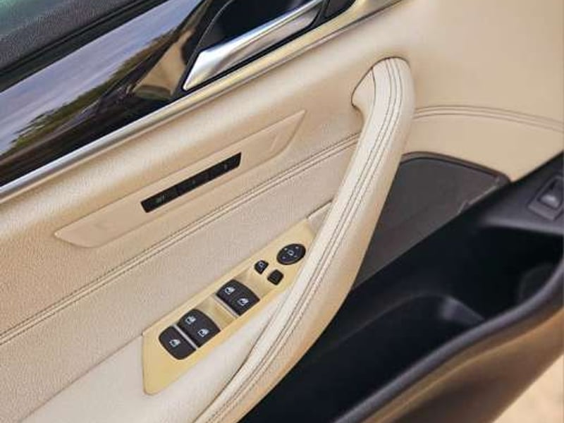 BMW 530 D LUXURY 2019 - Imagen 12 de 17