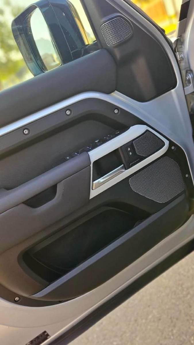 Land Rover DEFENDER FIRST EDITION 2021 - Imagen 14 de 20