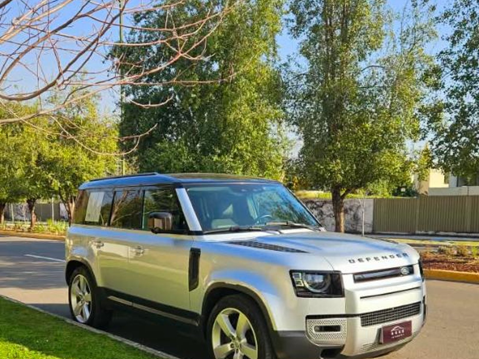 Land Rover DEFENDER FIRST EDITION 2021 - Foto 4 de 20