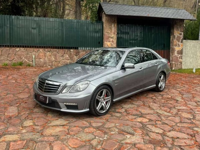 Mercedes-Benz E 63 AMG 2012