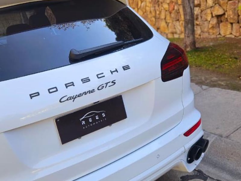 Porsche CAYENNE GTS 2016 - Imagen 11 de 20