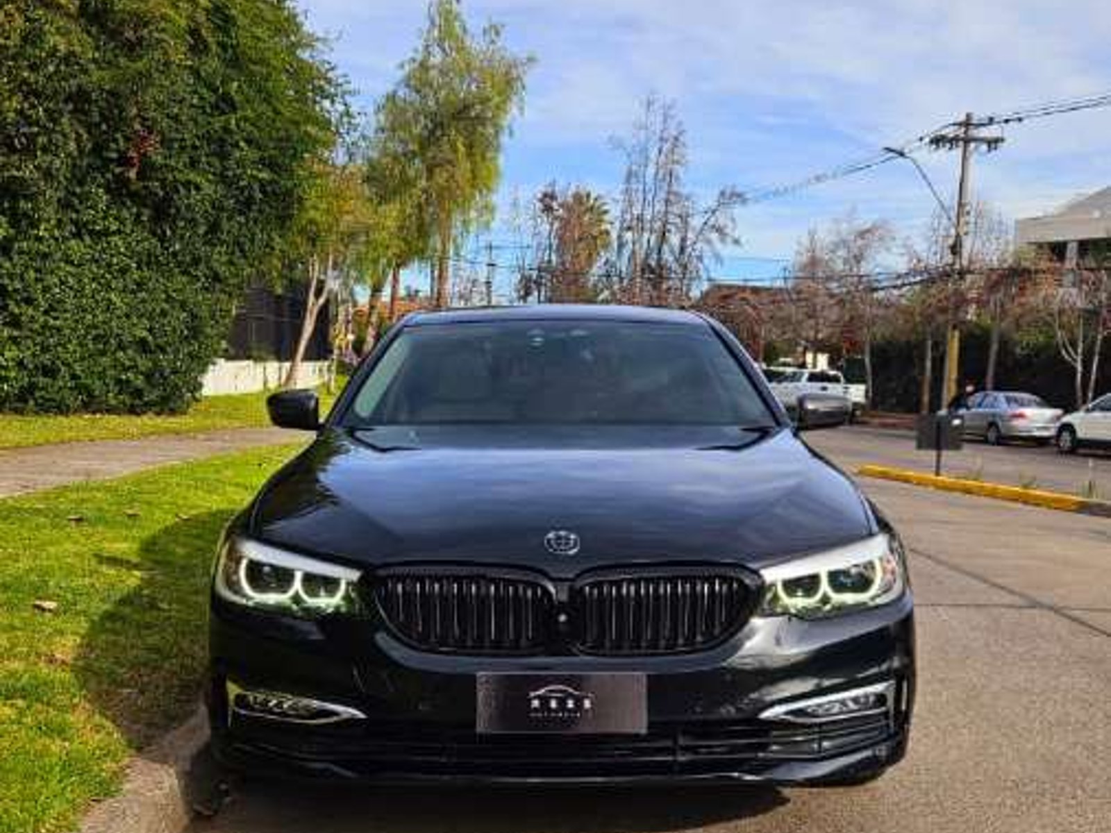 BMW 530 D LUXURY 2019 - Foto 3 de 17