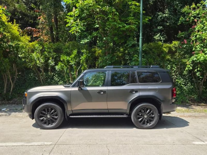 Toyota LAND CRUISER PRADO VX 2025 - Imagen 7 de 20